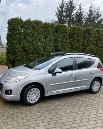 wielkopolskie Peugeot 207 cena 11700 przebieg: 260754, rok produkcji 2009 z Braniewo